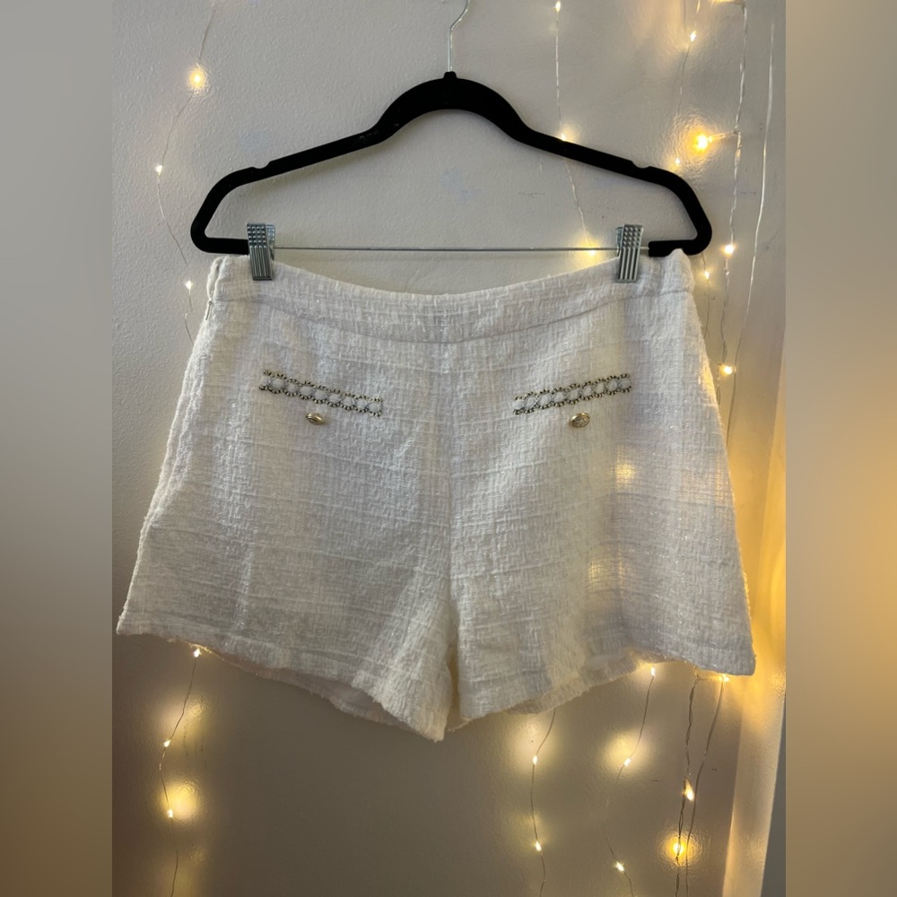 Cute white shorts with detail - WORN ONCE FOR BACHELORETTE